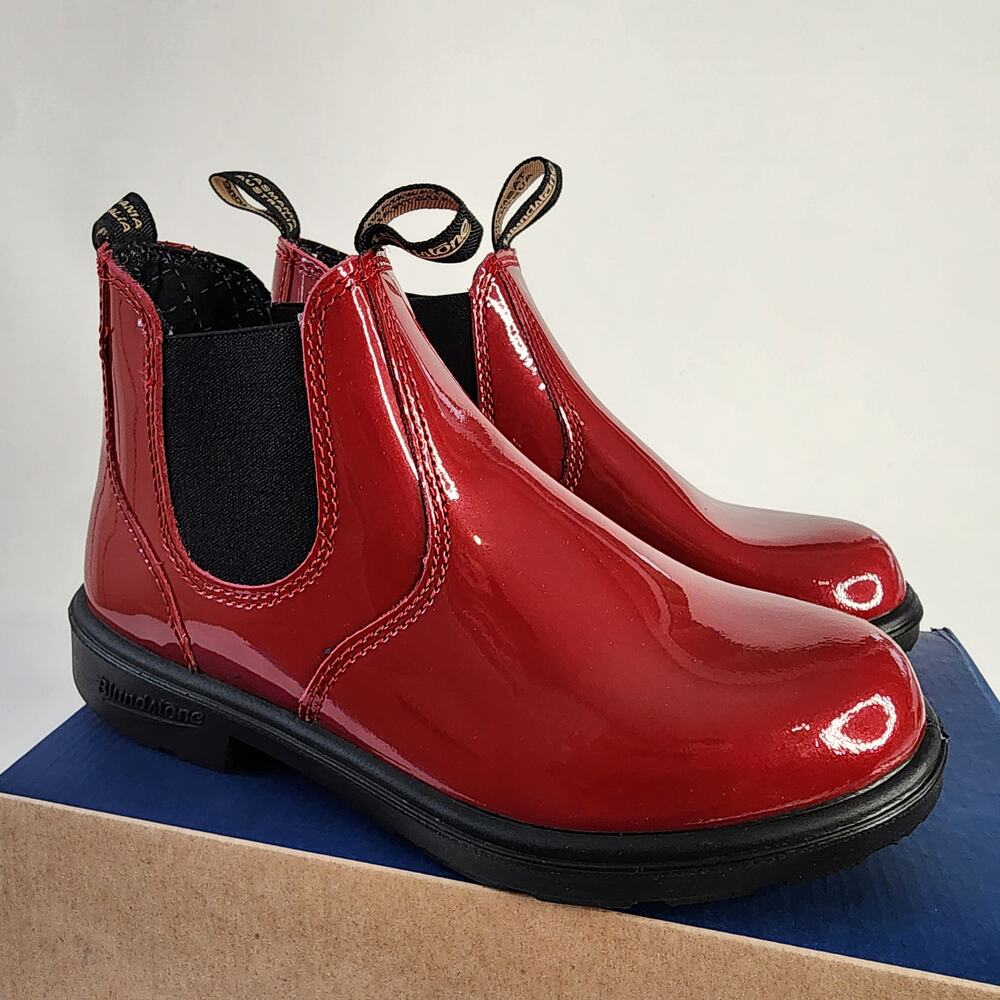 NEW Blundstone Girls 2255 Chelsea Boots Red Patent Kids Girls UK 3 4T - Picture 3 of 7